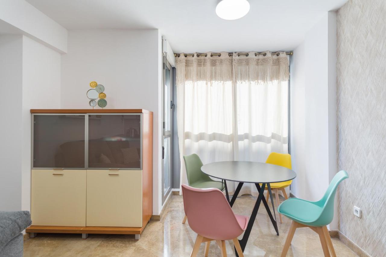 Appartement Piso Familiar Cerca Del Centro, Ac Y Wifi Gratis à Valence Extérieur photo