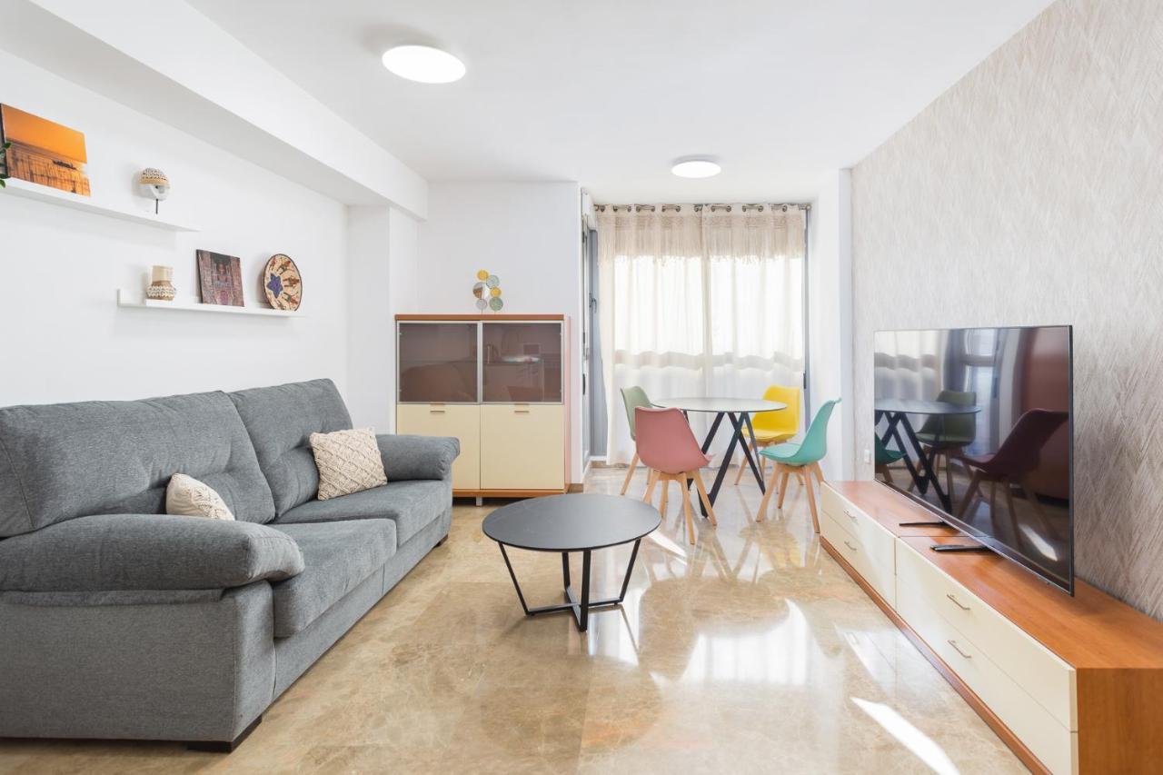 Appartement Piso Familiar Cerca Del Centro, Ac Y Wifi Gratis à Valence Extérieur photo