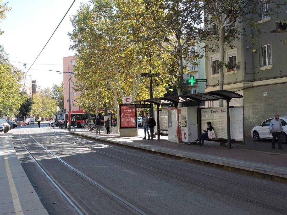 Appartement Piso Familiar Cerca Del Centro, Ac Y Wifi Gratis à Valence Extérieur photo