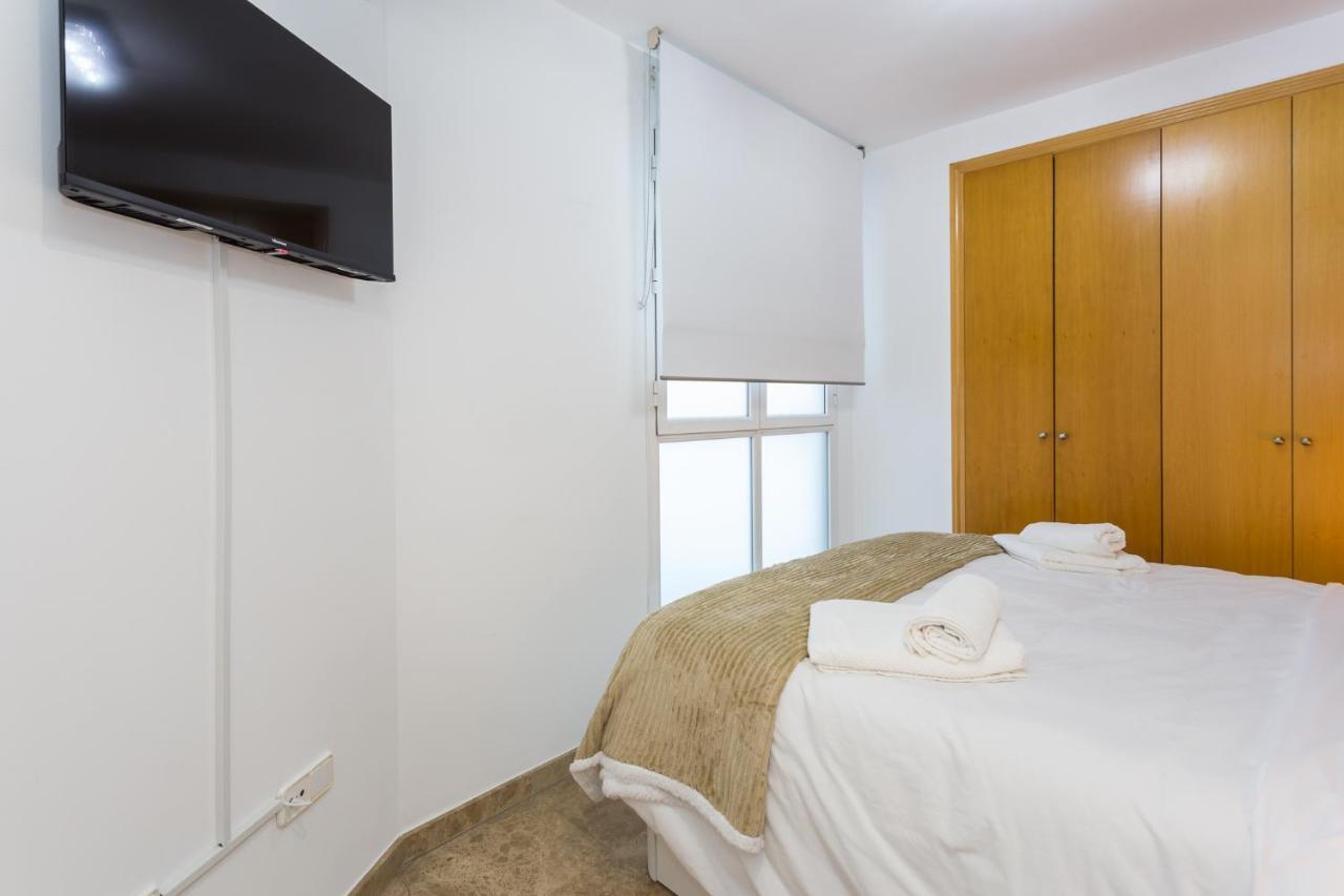 Appartement Piso Familiar Cerca Del Centro, Ac Y Wifi Gratis à Valence Extérieur photo