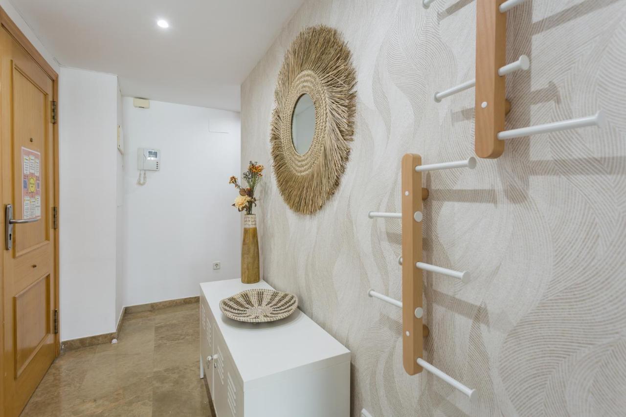 Appartement Piso Familiar Cerca Del Centro, Ac Y Wifi Gratis à Valence Extérieur photo