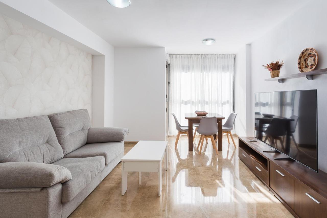 Appartement Piso Familiar Cerca Del Centro, Ac Y Wifi Gratis à Valence Extérieur photo