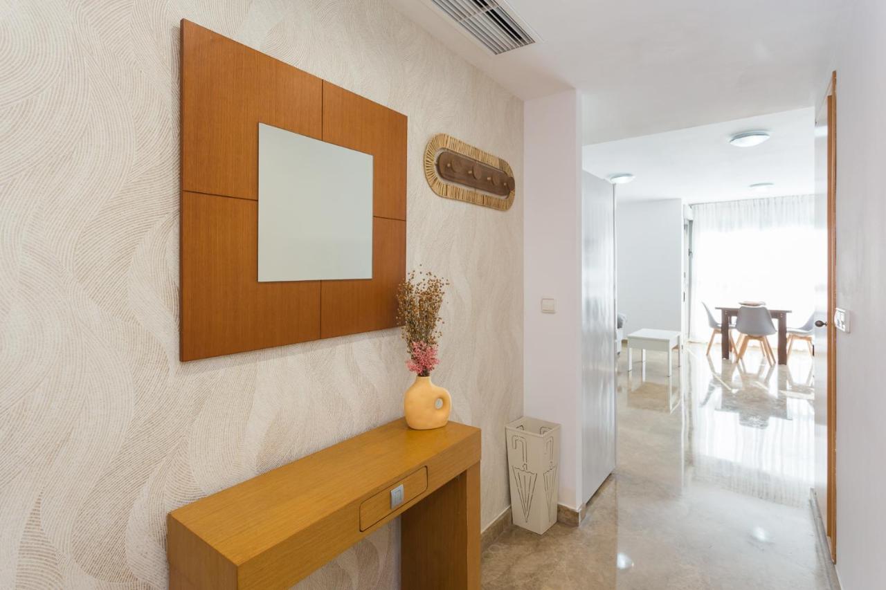 Appartement Piso Familiar Cerca Del Centro, Ac Y Wifi Gratis à Valence Extérieur photo