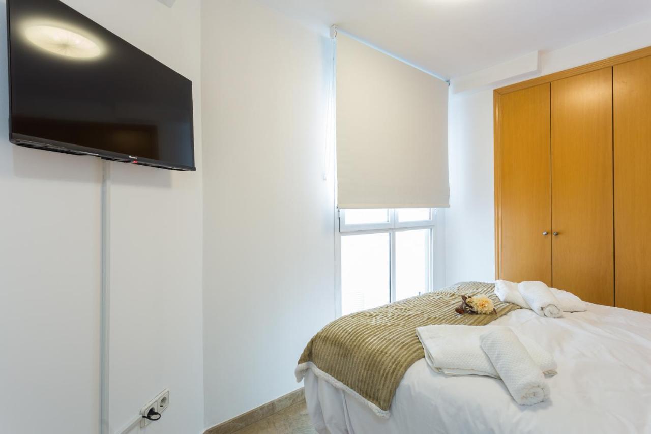 Appartement Piso Familiar Cerca Del Centro, Ac Y Wifi Gratis à Valence Extérieur photo
