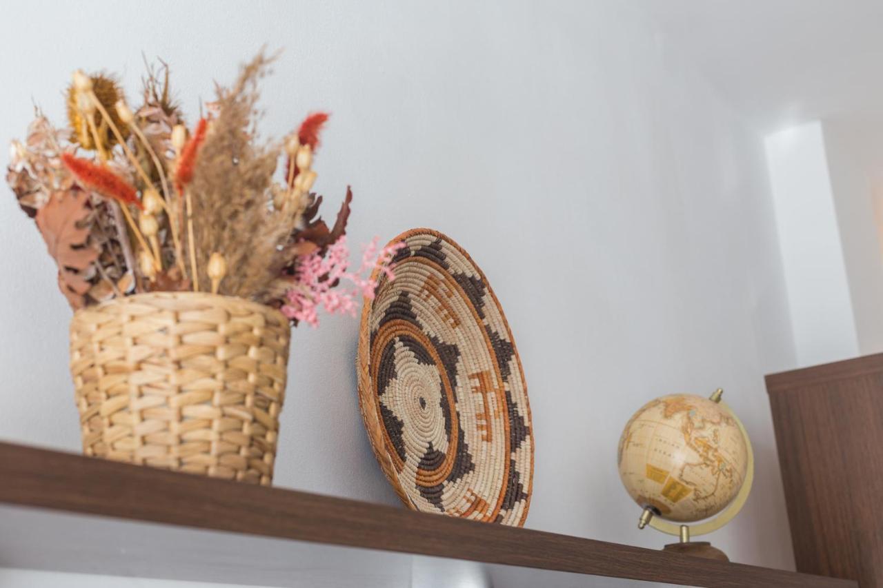 Appartement Piso Familiar Cerca Del Centro, Ac Y Wifi Gratis à Valence Extérieur photo