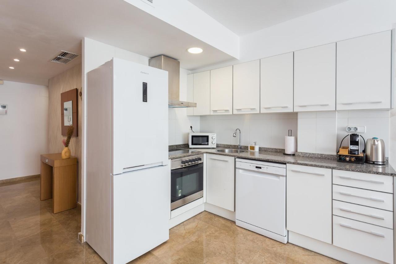 Appartement Piso Familiar Cerca Del Centro, Ac Y Wifi Gratis à Valence Extérieur photo