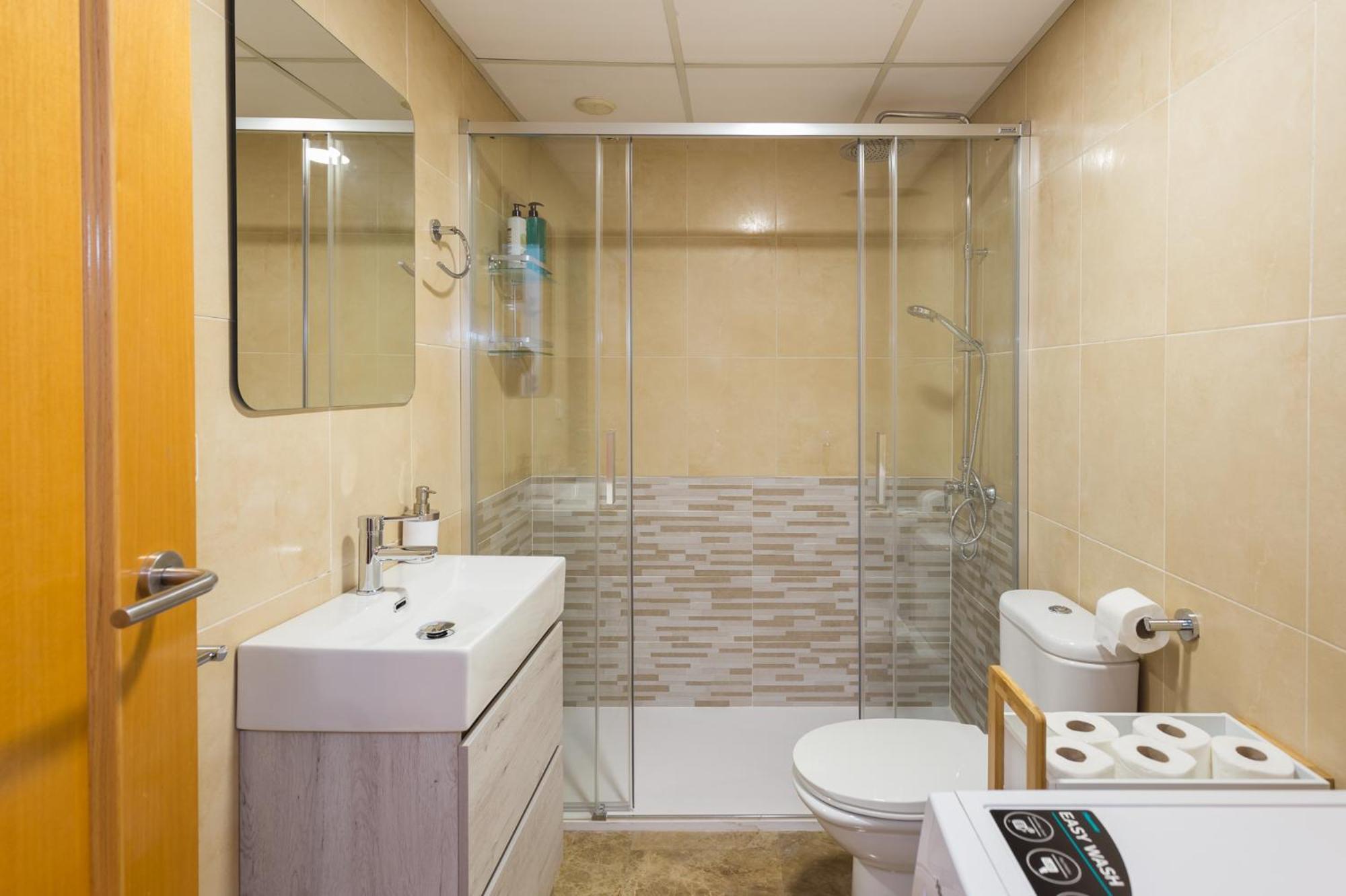 Appartement Piso Familiar Cerca Del Centro, Ac Y Wifi Gratis à Valence Extérieur photo