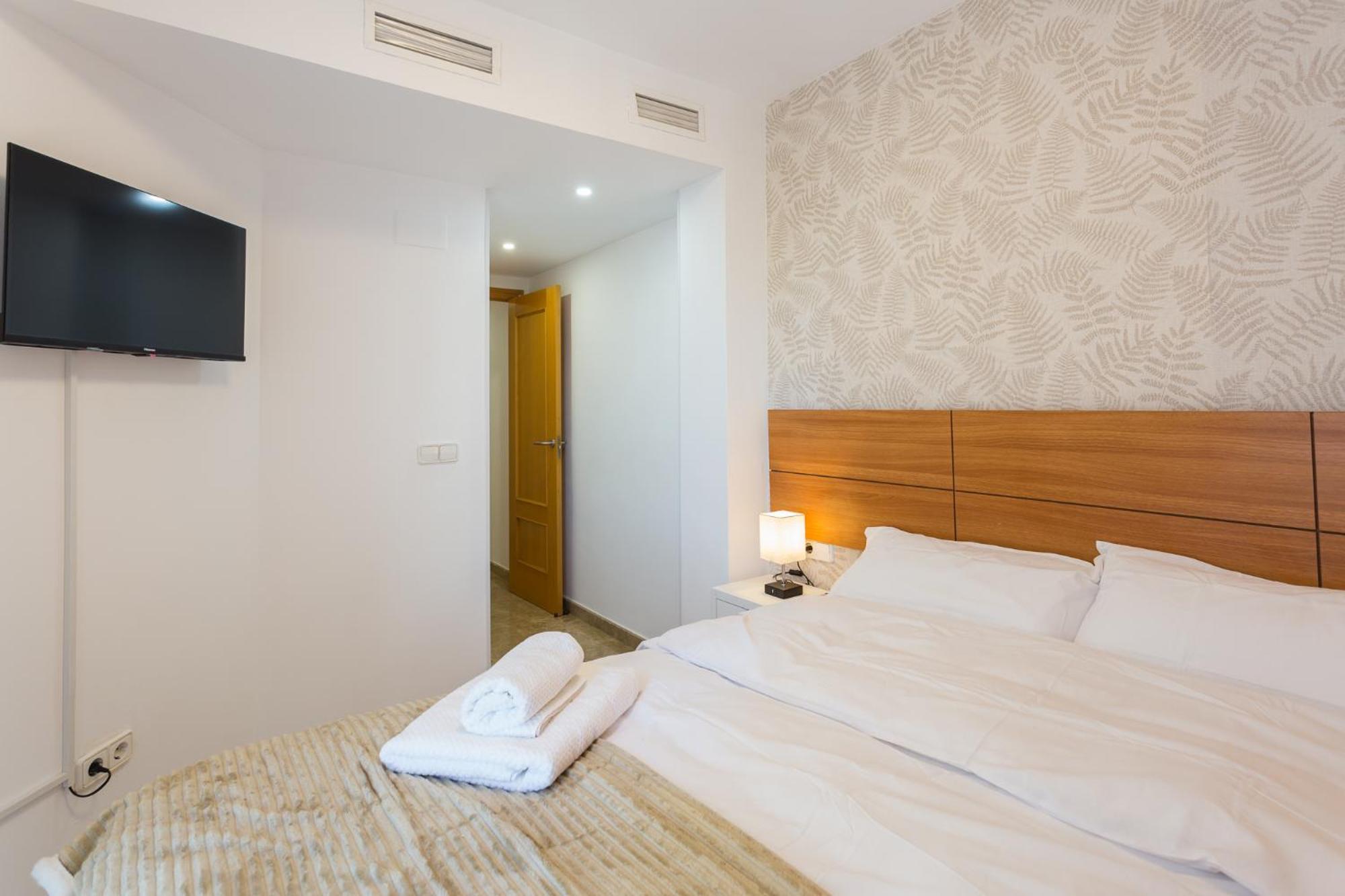 Appartement Piso Familiar Cerca Del Centro, Ac Y Wifi Gratis à Valence Extérieur photo