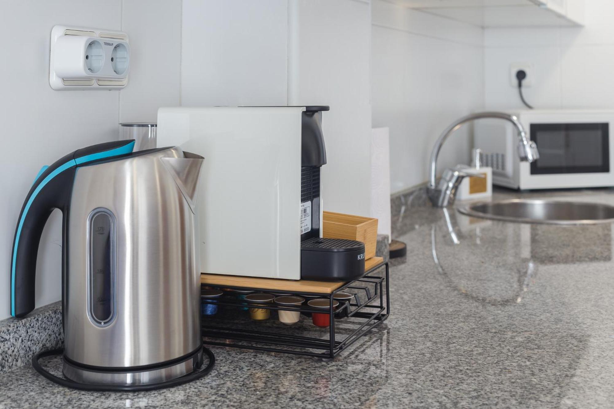 Appartement Piso Familiar Cerca Del Centro, Ac Y Wifi Gratis à Valence Extérieur photo