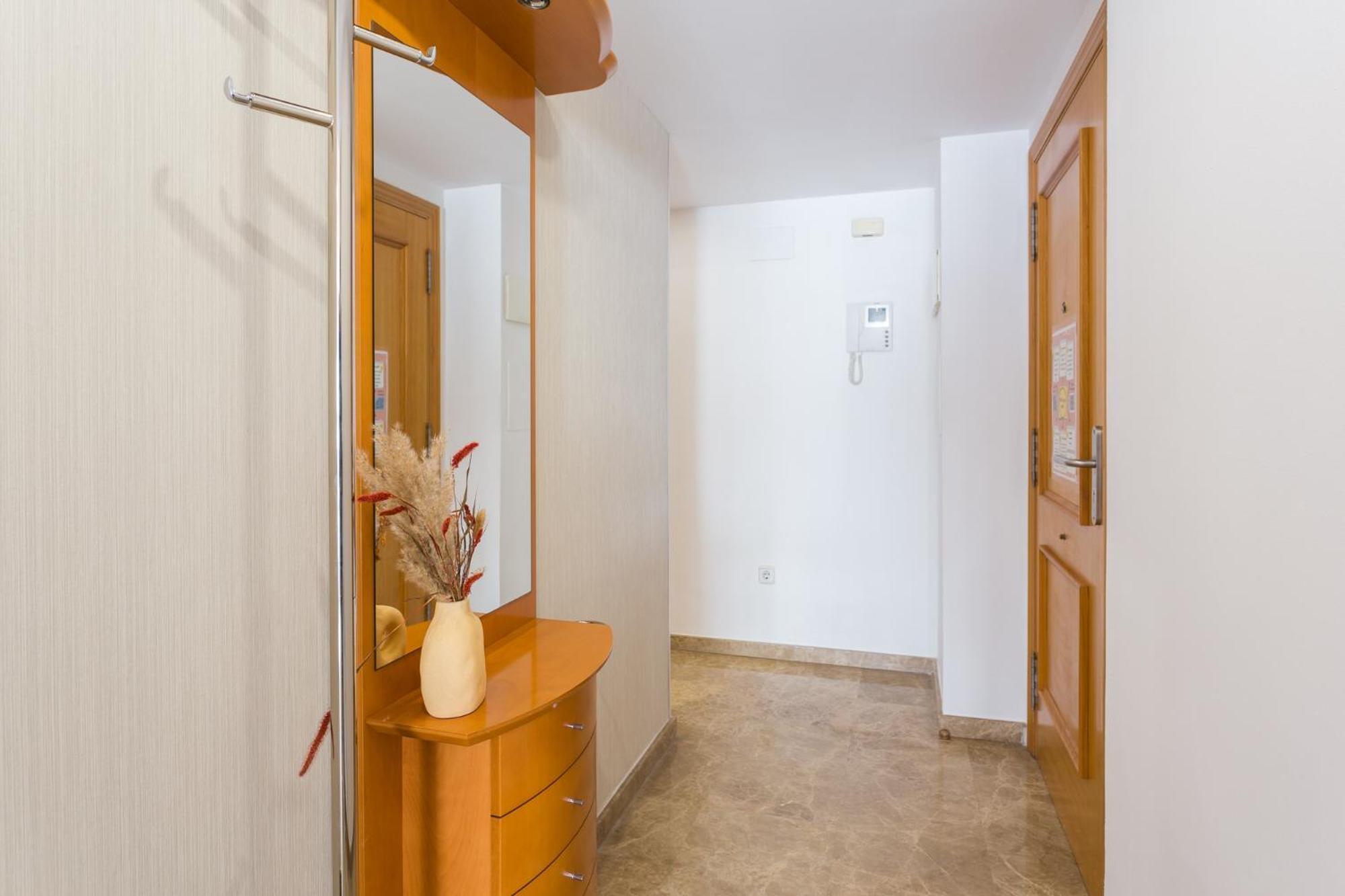 Appartement Piso Familiar Cerca Del Centro, Ac Y Wifi Gratis à Valence Extérieur photo